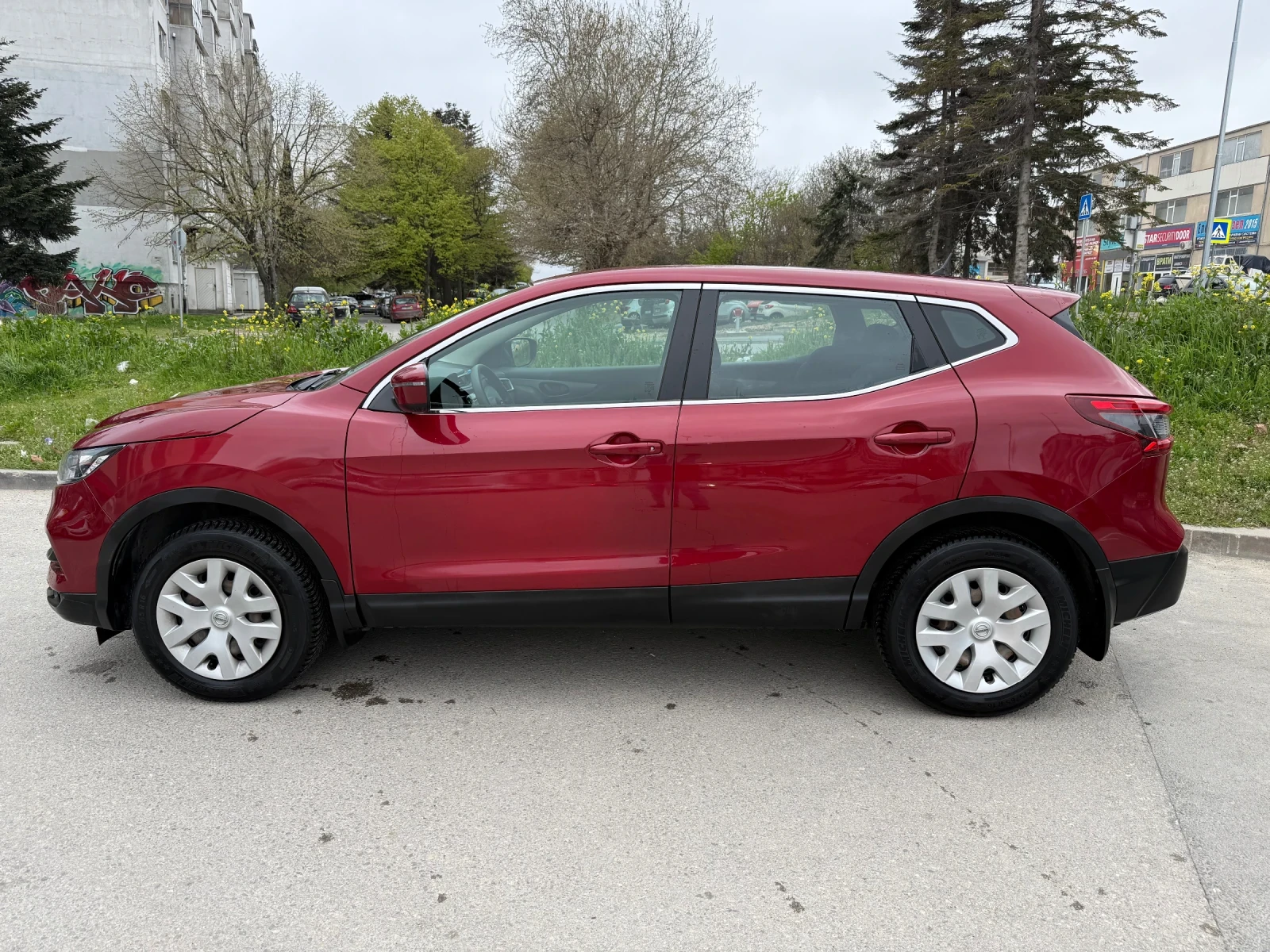 Nissan Qashqai 1.5 dci 110hp Нисан България - изображение 9