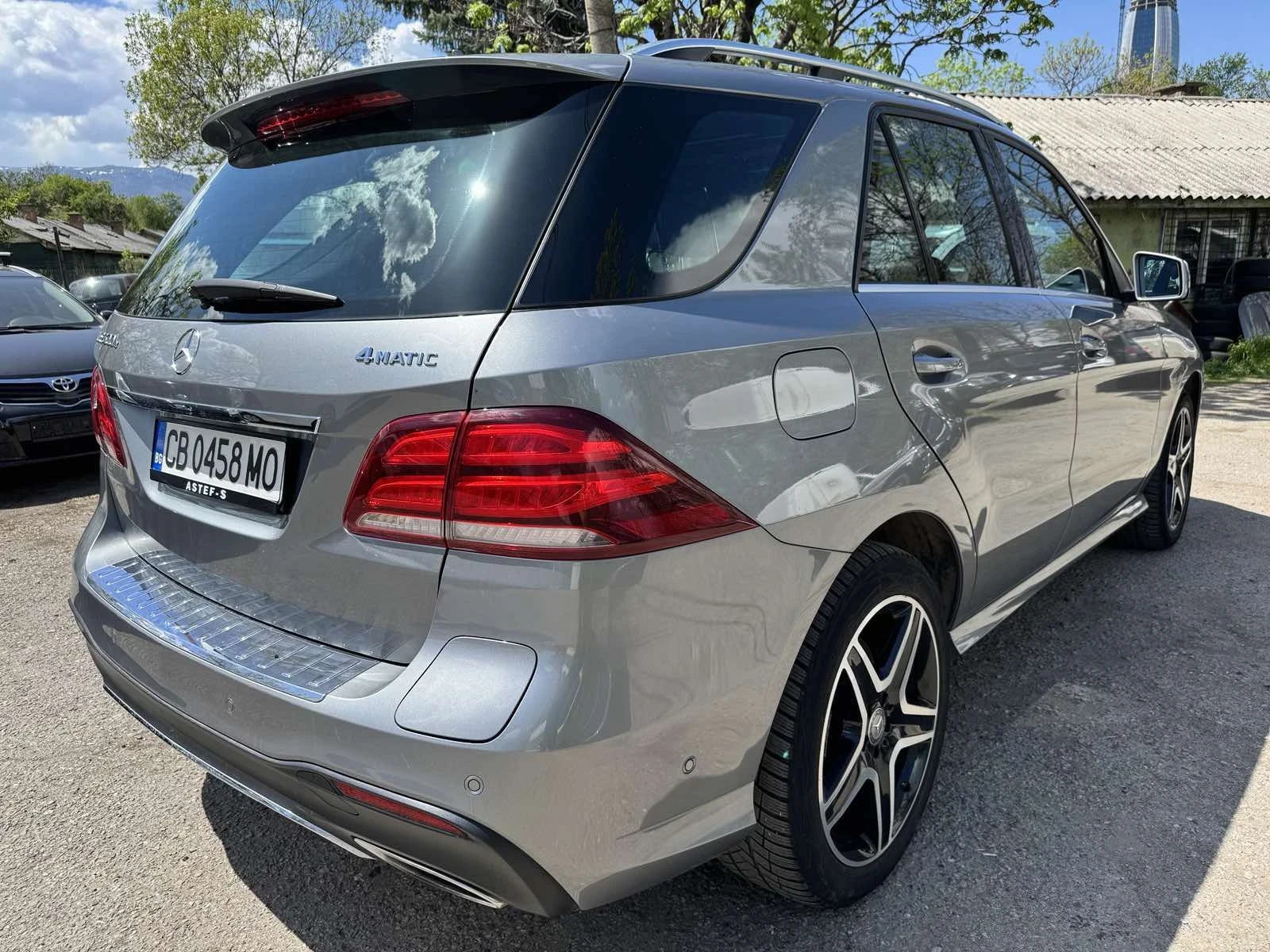 Mercedes-Benz GLE 500 Plug-in Hibrid - изображение 5