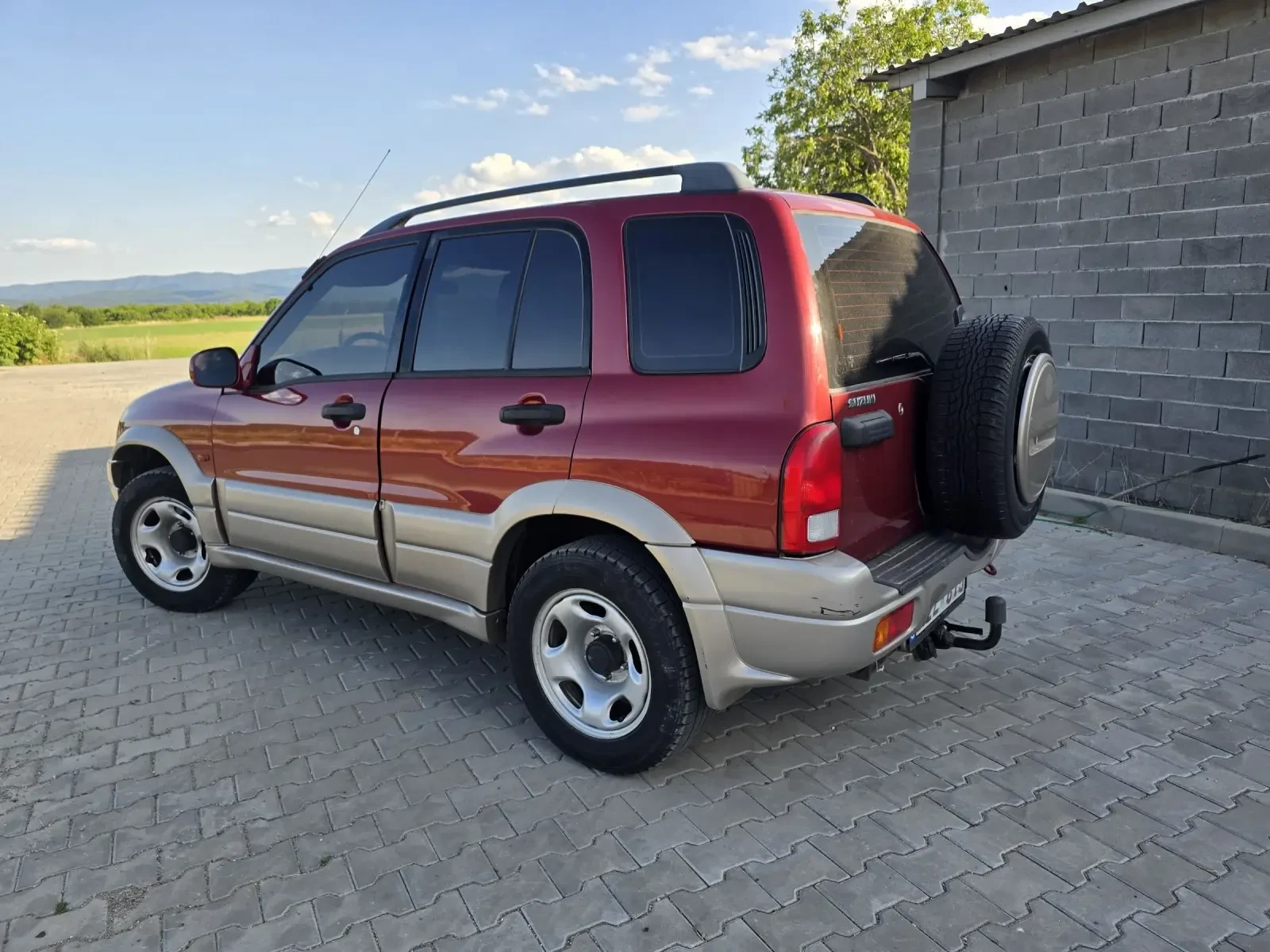 Suzuki Grand vitara 2.5 V6 4x4 - изображение 4