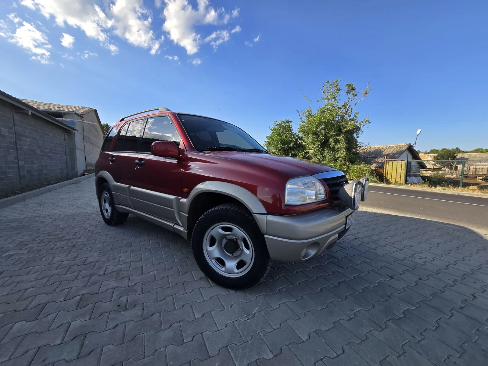 Suzuki Grand vitara 2.5 V6 4x4 - изображение 2
