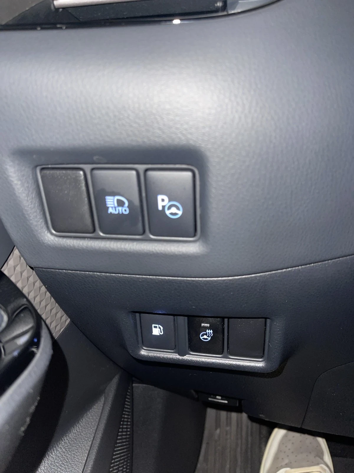 Toyota C-HR 1.2 turbo 4x4 | Mobile.bg � ����������� 11