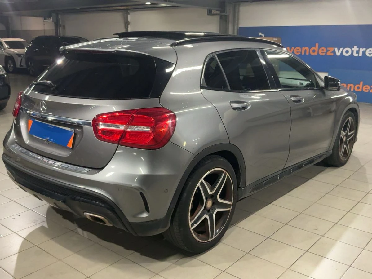 Mercedes-Benz GLA 200 * AMG * Line * без първоначална вноска - изображение 7