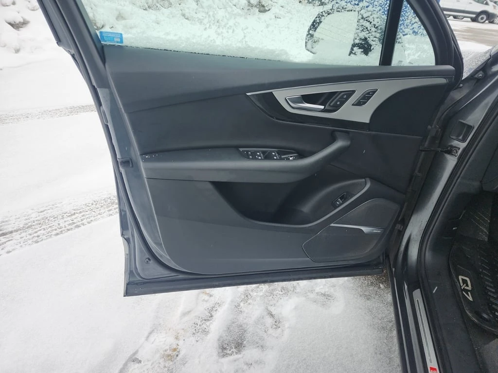 Audi Q7 * TECHNIK * CARFAX * ���� �� �� | Mobile.bg � ����������� 12