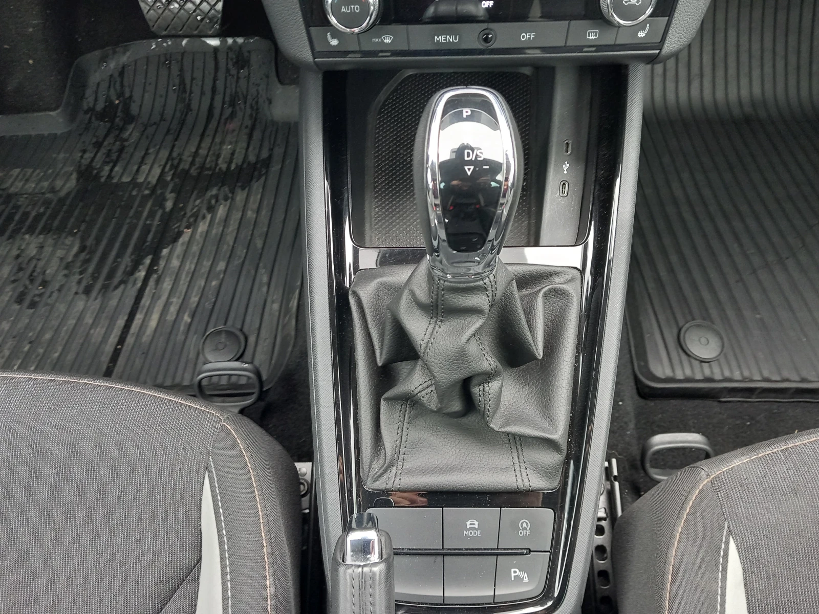 Skoda Kamiq 1.5TSI/7DSG/LPG, снимка 10 - Автомобили и джипове - 54074851