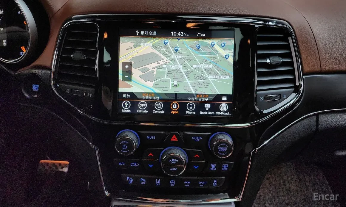 Jeep Grand cherokee 3.6 Summit, снимка 11 - Автомобили и джипове - 54512865