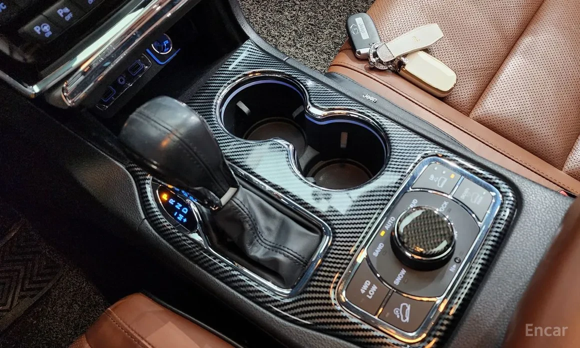 Jeep Grand cherokee 3.6 Summit, снимка 7 - Автомобили и джипове - 54512865
