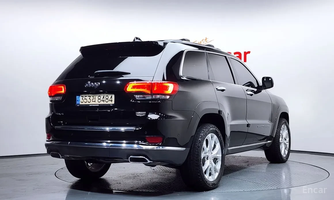 Jeep Grand cherokee 3.6 Summit, снимка 2 - Автомобили и джипове - 54512865