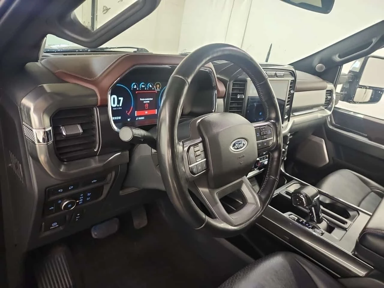 Ford F150 * LARIAT CREW CAB STD BED * АВТОКРЕДИТ, снимка 12 - Автомобили и джипове - 54591323