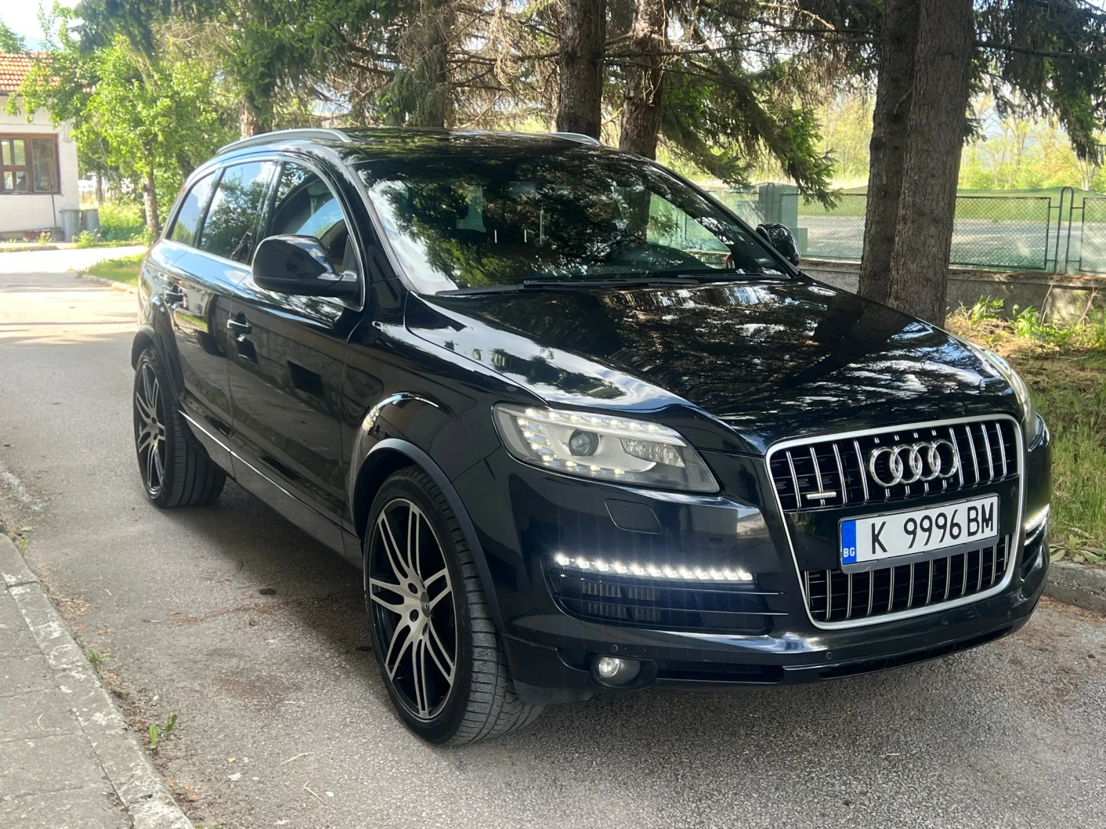 Audi Q7 4.2 BiTurbo* Поръчков* 7места* Дистроник* Панорама, снимка 2 - Автомобили и джипове - 54703074