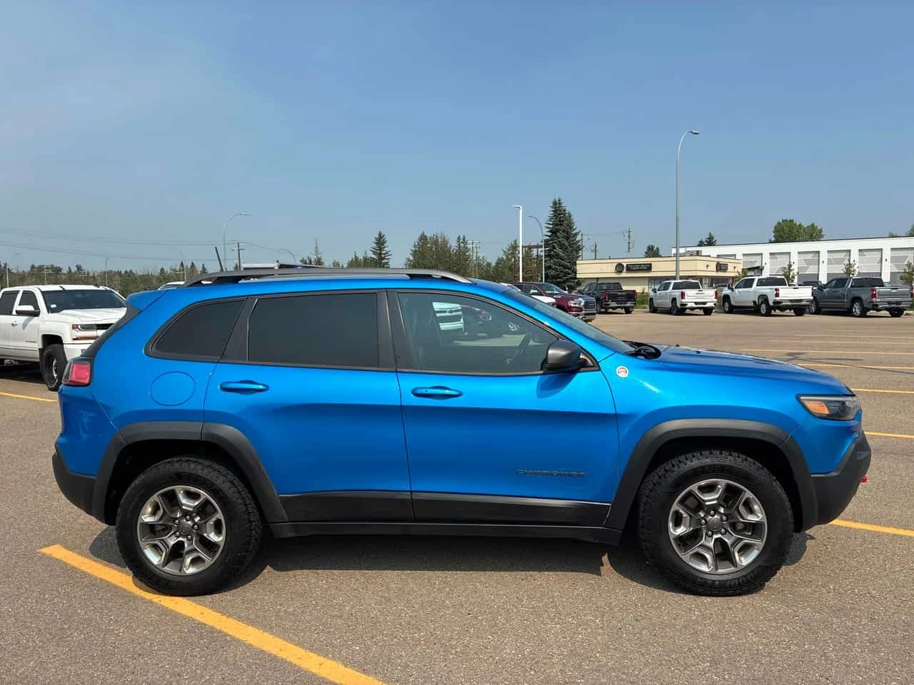 Jeep Cherokee * Trailhawk * АВТОКРЕДИТ БЕЗ ПЪРВОНАЧАЛНА ВНОСКА* , снимка 3 - Автомобили и джипове - 55394729