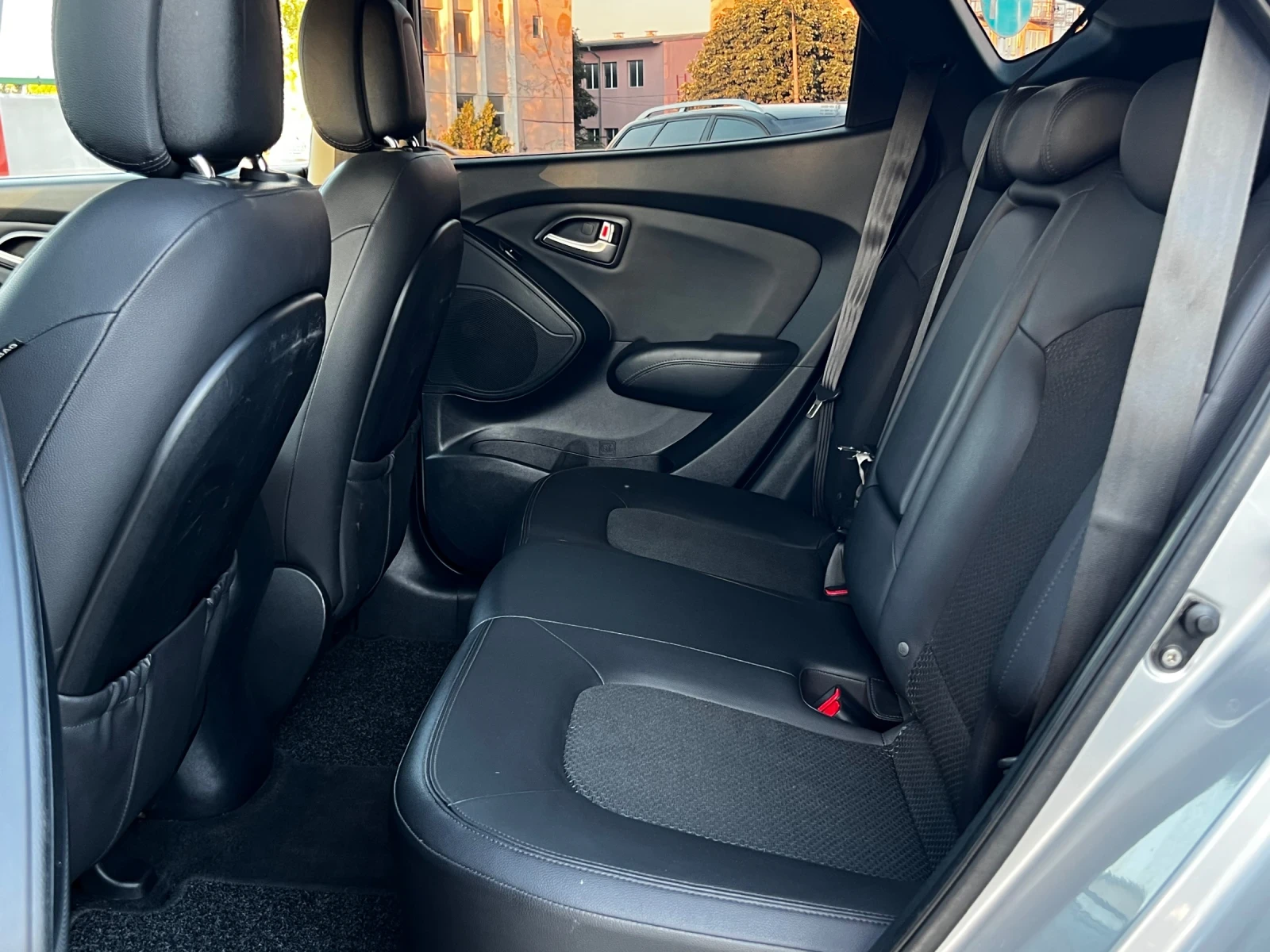 Hyundai IX35 2.0 CRDI | Mobile.bg � ����������� 10