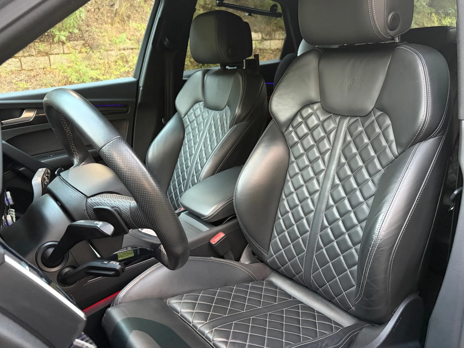 Audi SQ5 SPORTBACK/AIR/CARBON/MASSAGE/B&O/MATRIX, снимка 8 - Автомобили и джипове - 55972422