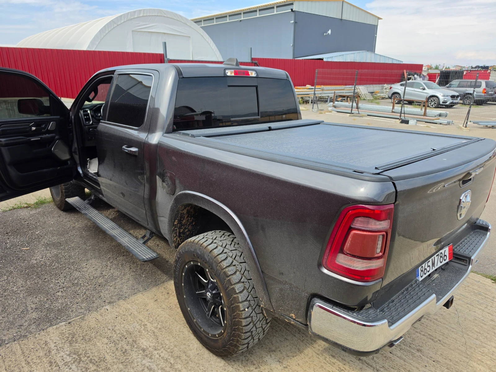 Dodge RAM 1500 5.7 V8 Hemi TOP - Limited, 401h.p. дълга кабина, снимка 17 - Автомобили и джипове - 56067217