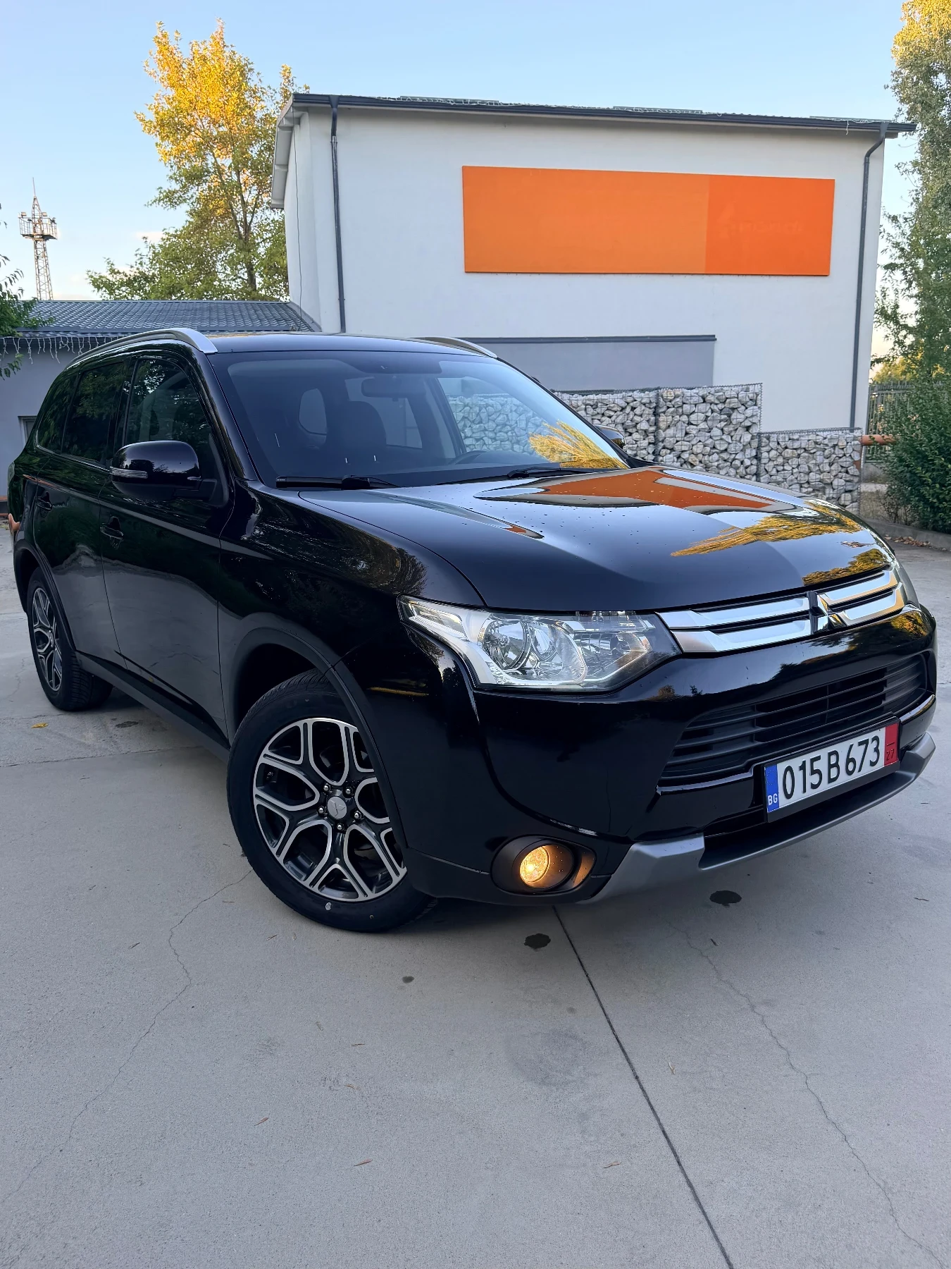 Mitsubishi Outlander 2.2DI-D-4WD, снимка 3 - Автомобили и джипове - 56586741
