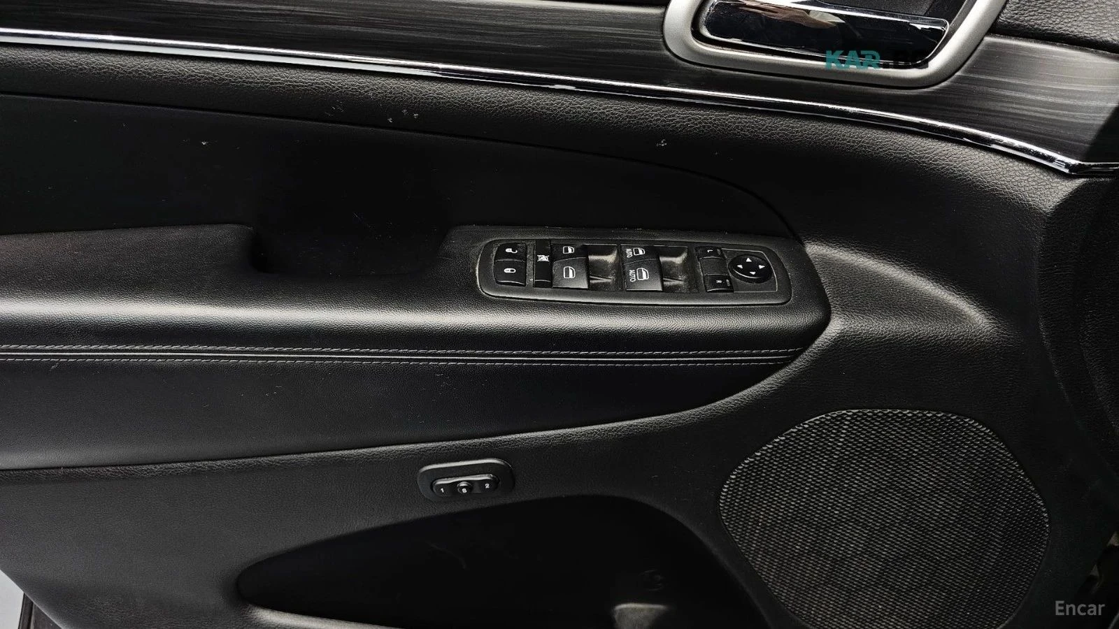 Jeep Grand cherokee, снимка 16 - Автомобили и джипове - 56690842