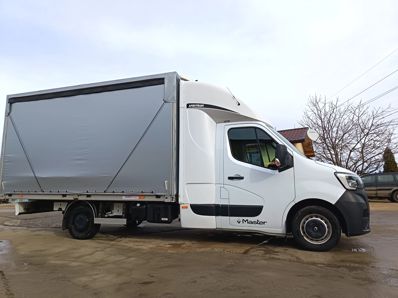 Renault Master 2300 - изображение 3