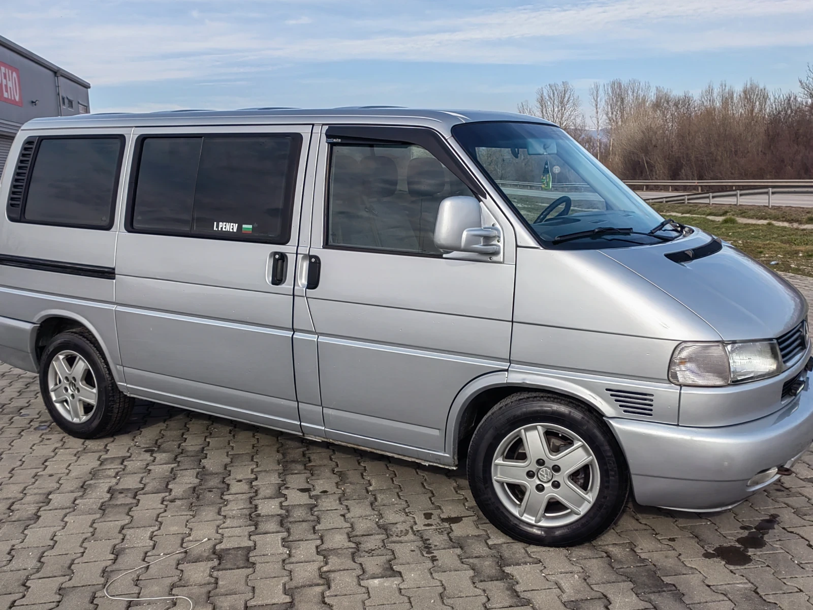 VW Caravelle  - изображение 3