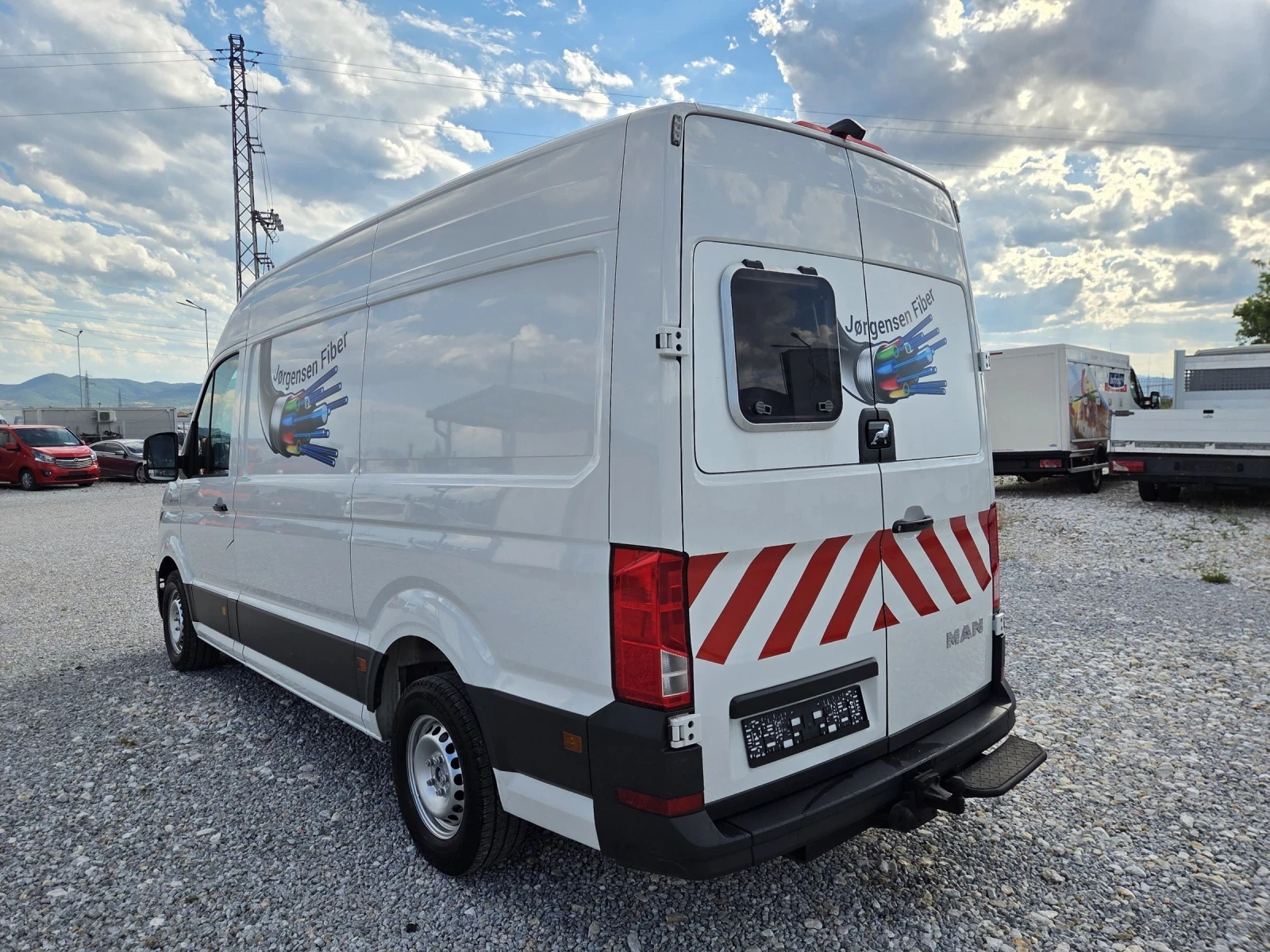 Man TGE 3.180, 4 X 4, Клима, Навигация, Рафтове, снимка 3 - Бусове и автобуси - 54930923