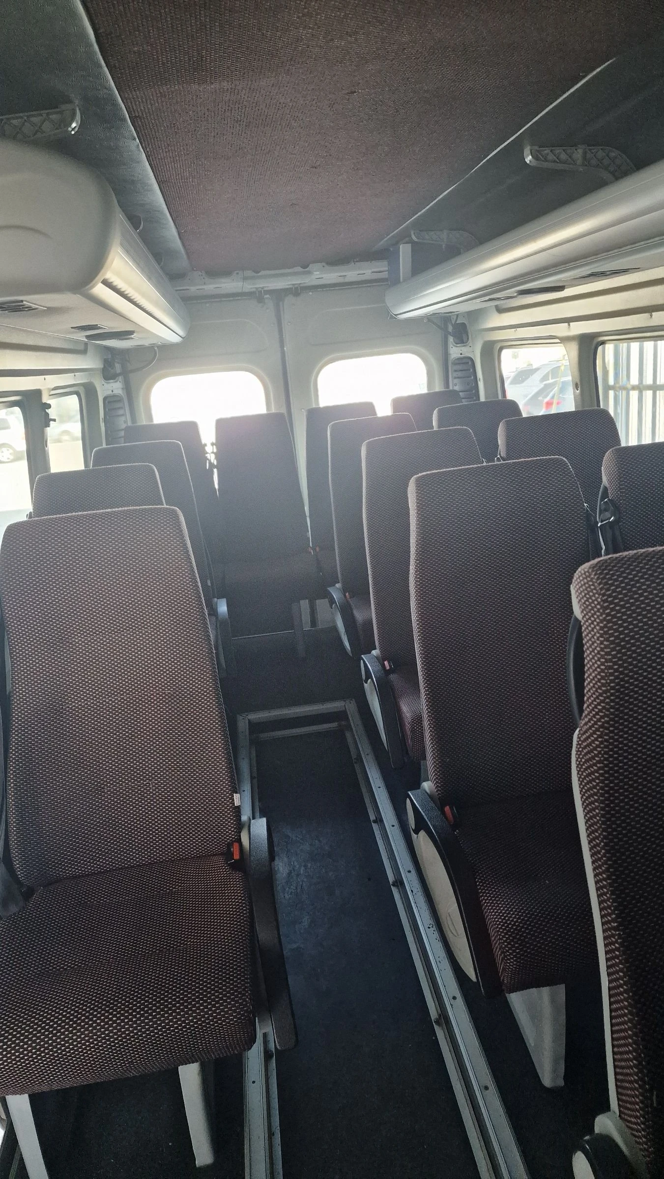 Peugeot Boxer, снимка 10 - Бусове и автобуси - 55323180