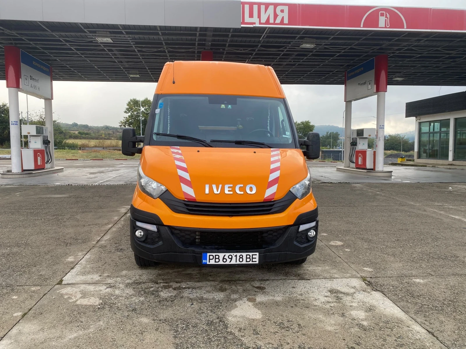Iveco Daily 35S18, снимка 2 - Бусове и автобуси - 56064447