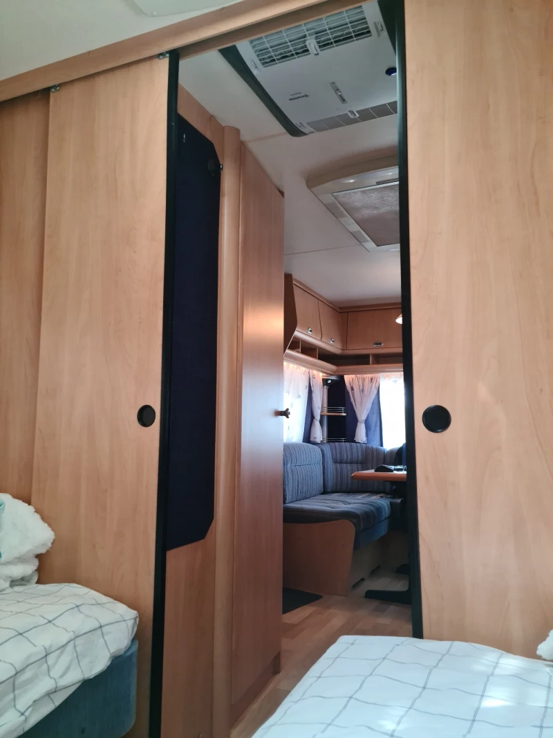 Каравана Hobby De Luxe Easy 540, снимка 12 - Каравани и кемпери - 53418884