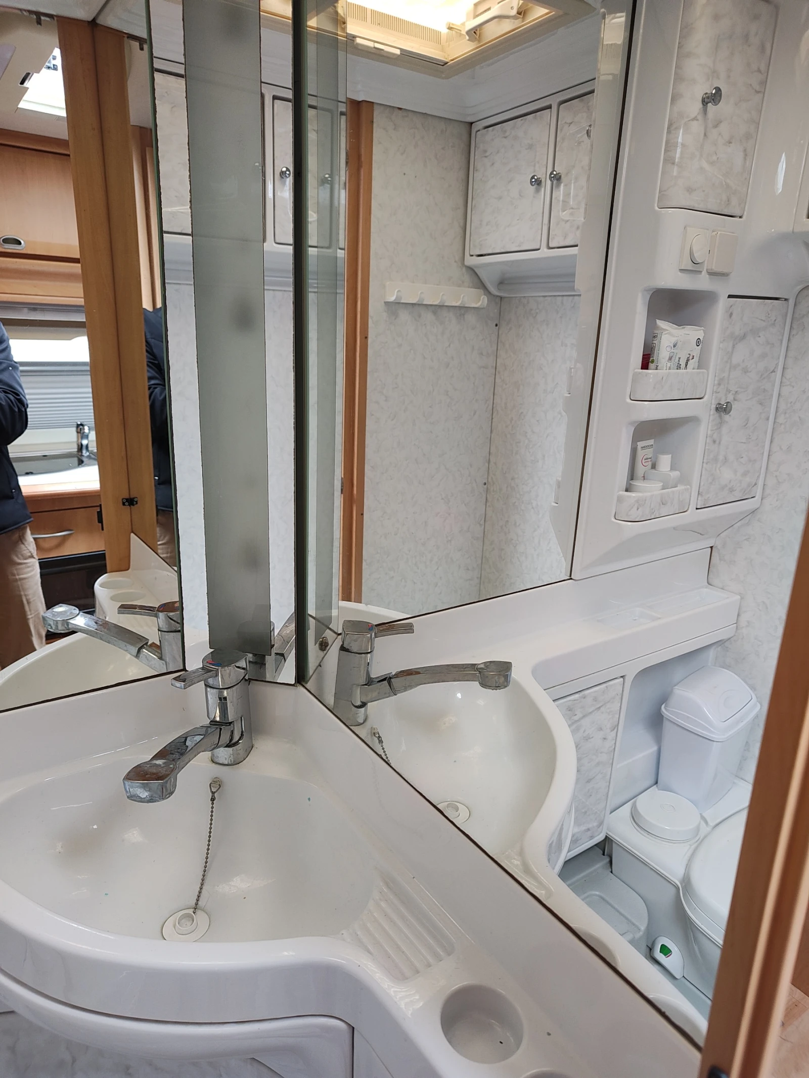 �������� Hobby De Luxe Easy 540 | Mobile.bg � ����������� 15