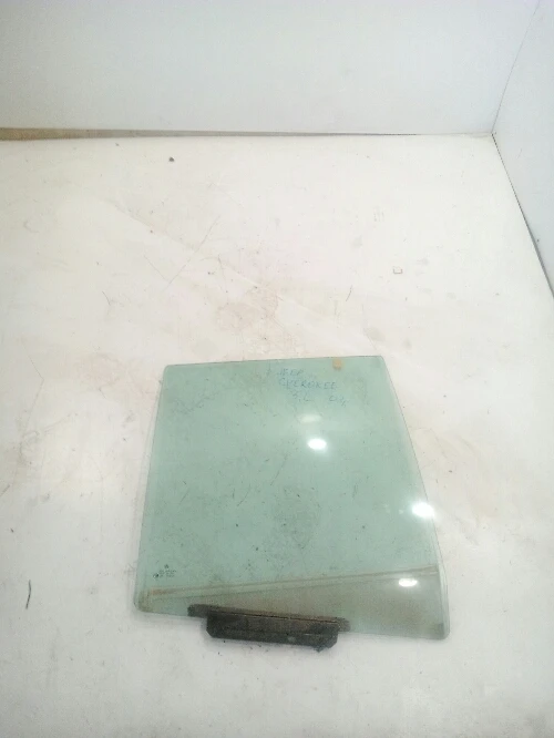 Стъкло странично задно ляво за Гранд Чероки