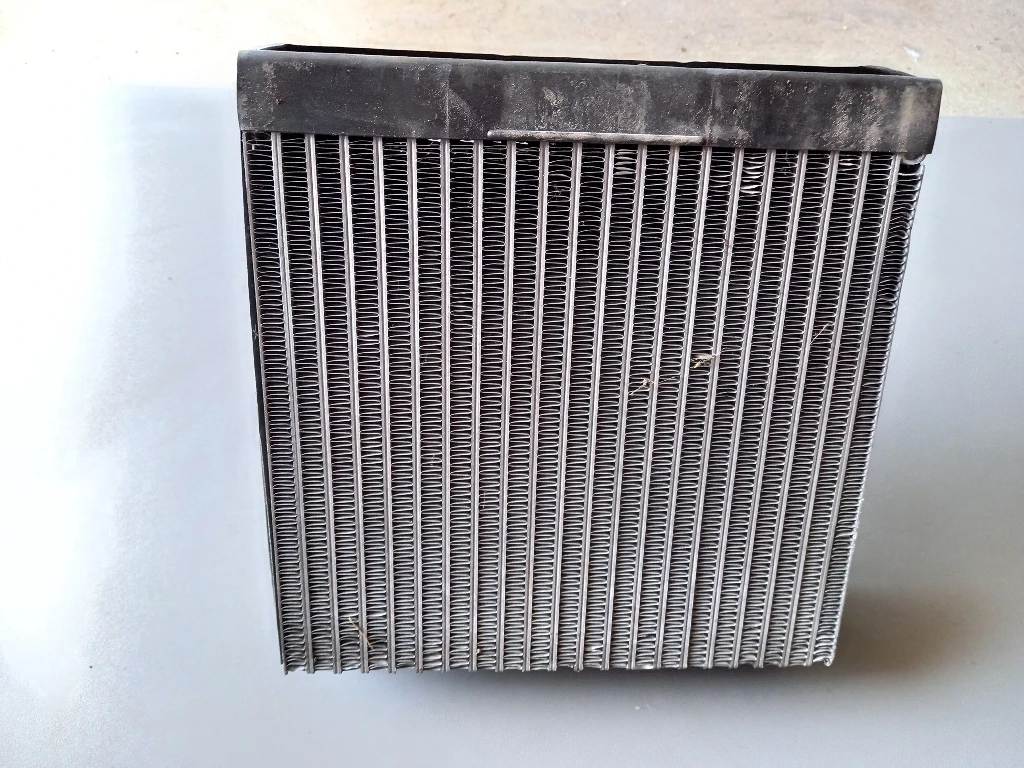     1.9 () | Mobile.bg   1