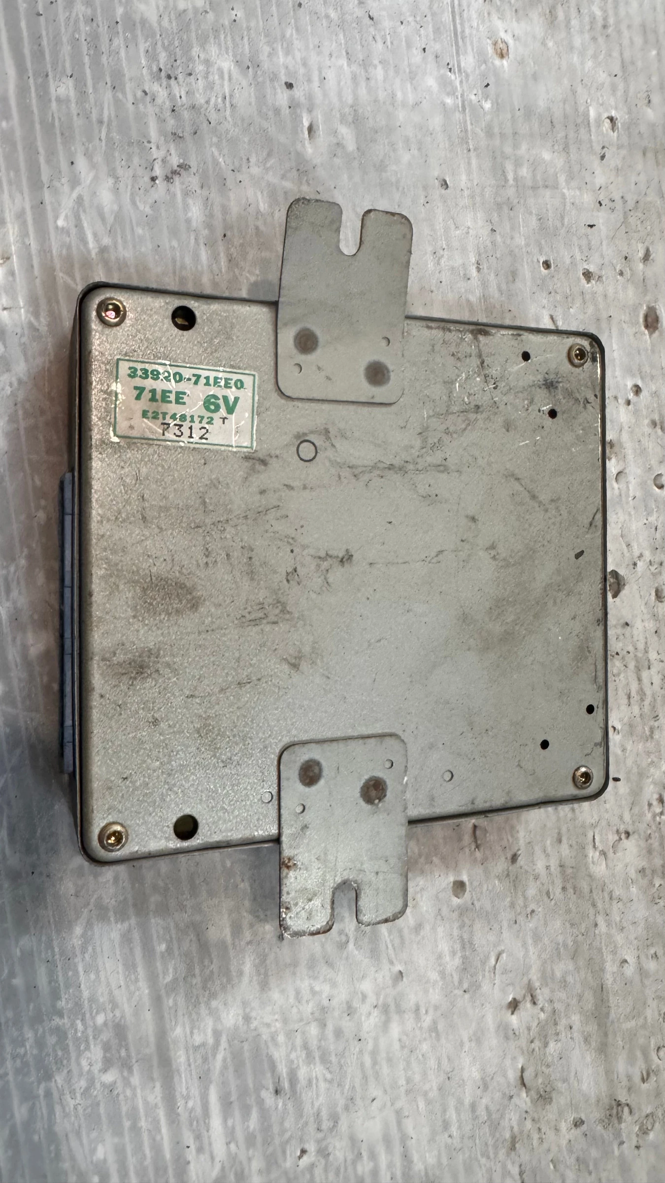    / ECU /    Suzuki Vitara - 33920-71EE0 / E2T48172 | Mobile.bg   2