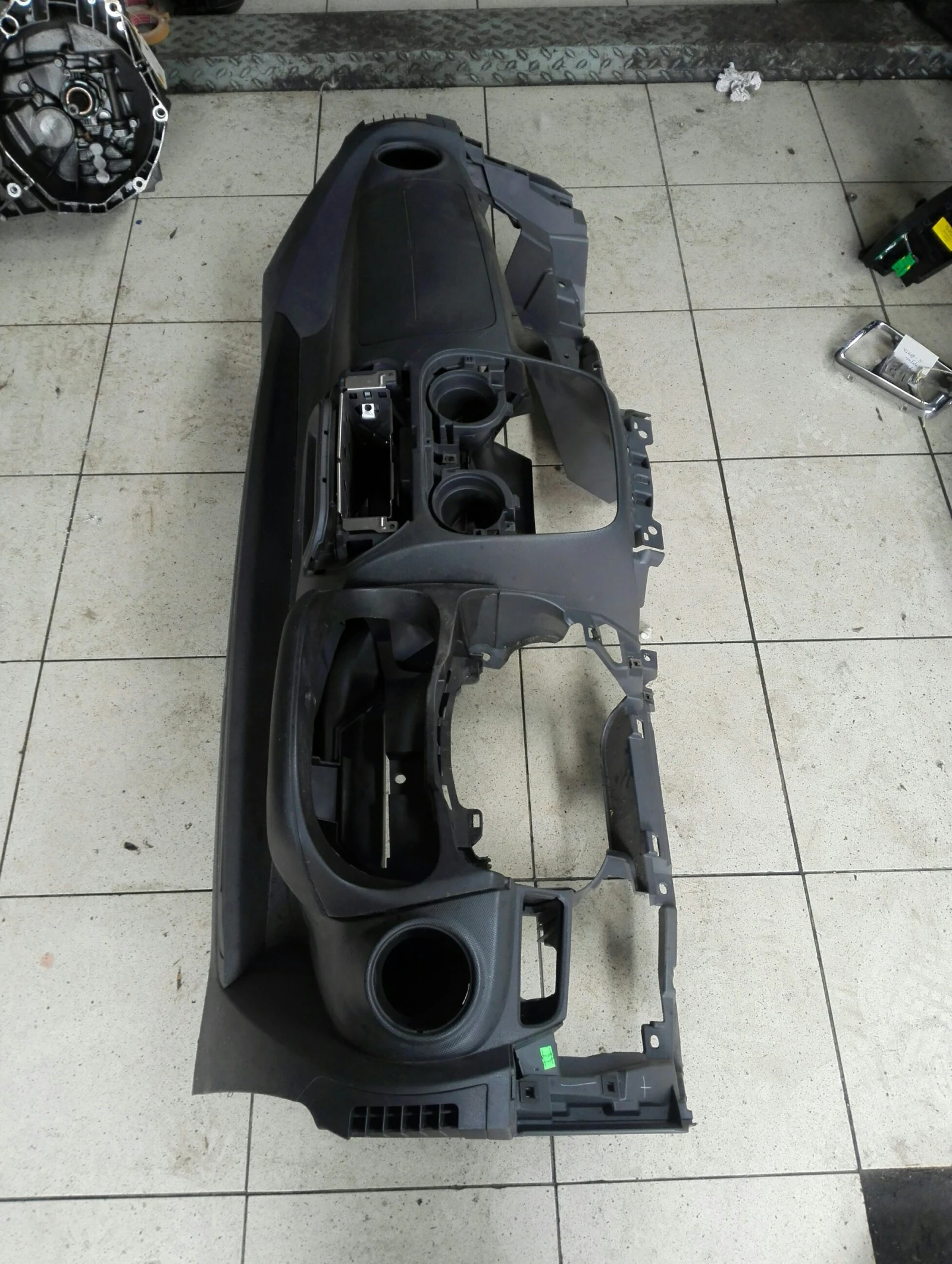 ��������� ����� � ������ ���� ���� (���� �������, ������� ����) 1.3MJET | Mobile.bg � ����������� 1