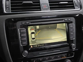 VW Jetta 2.0 TDI, снимка 15