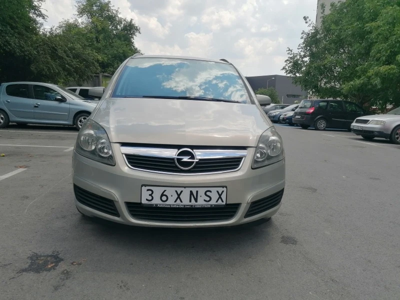 Opel Zafira 1.8i 2007G 6+ 1M, снимка 3 - Автомобили и джипове - 46613413