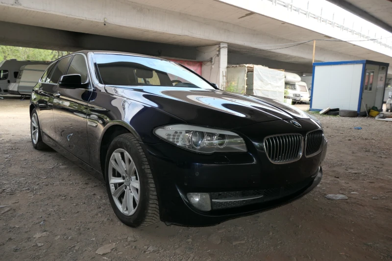 BMW 520 d FULL * XENON * КОЖА * АВТОМАТ * NAVI* BUSINESS *, снимка 3 - Автомобили и джипове - 47263609