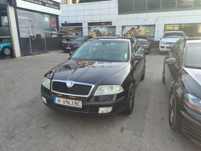 Skoda Octavia Elegance, снимка 1 - Автомобили и джипове - 48075561