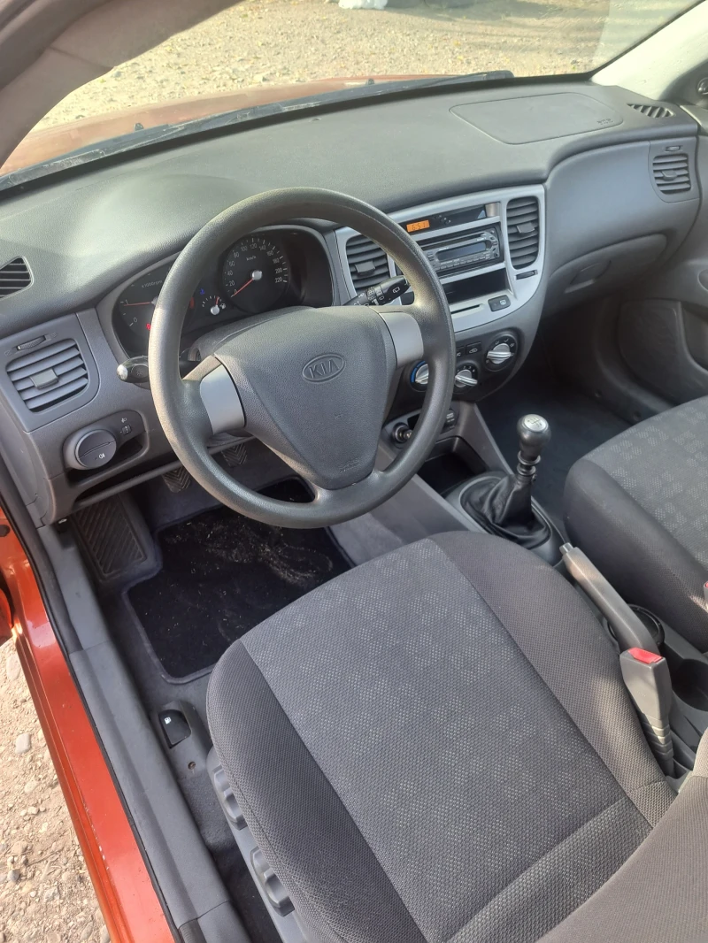 Kia Rio, снимка 5 - Автомобили и джипове - 48518465