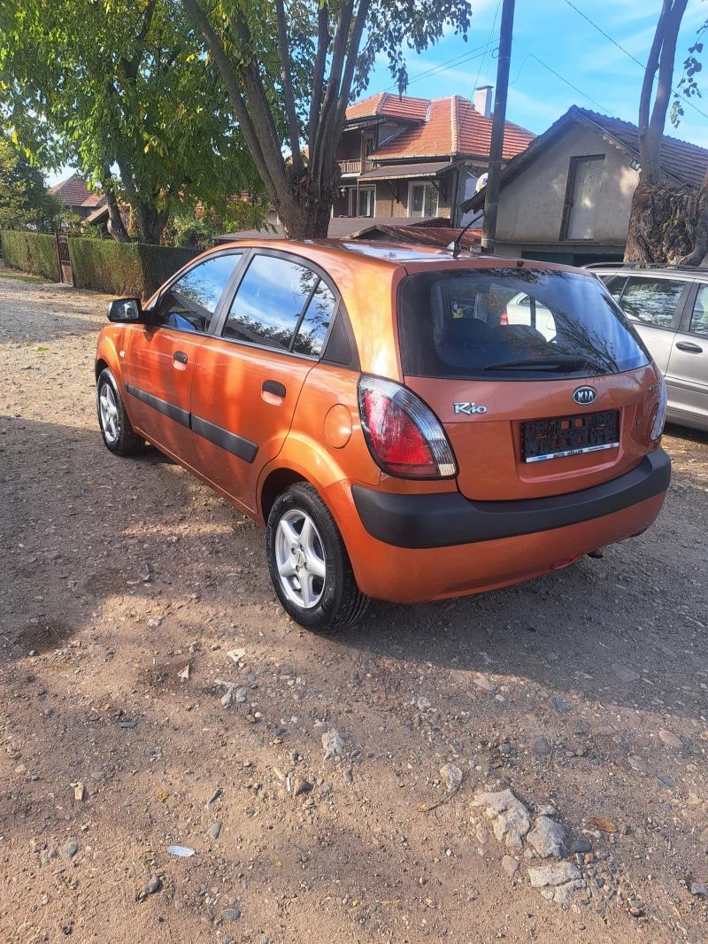 Kia Rio, снимка 2 - Автомобили и джипове - 48518465