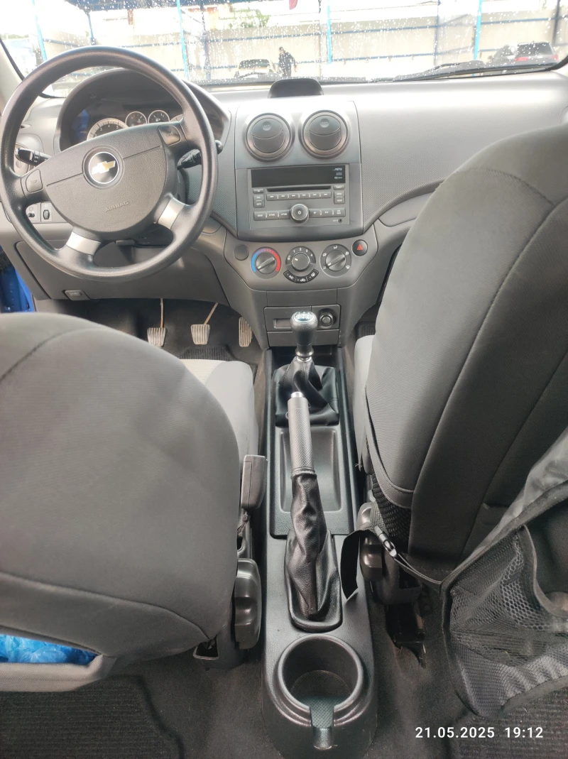Chevrolet Aveo 1.2i, снимка 10 - Автомобили и джипове - 52686714