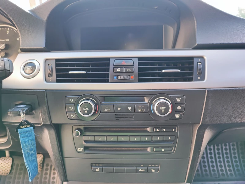 BMW 320, снимка 14 - Автомобили и джипове - 52443450