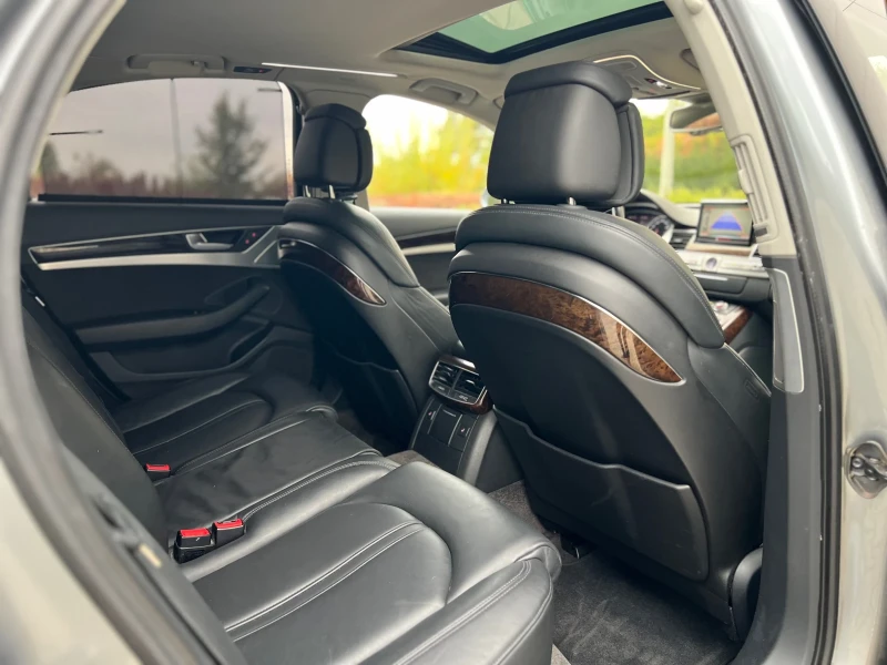 Audi A8 4.2TDI-Лизинг през Уникредит по365лв  на месец, снимка 14 - Автомобили и джипове - 52048577