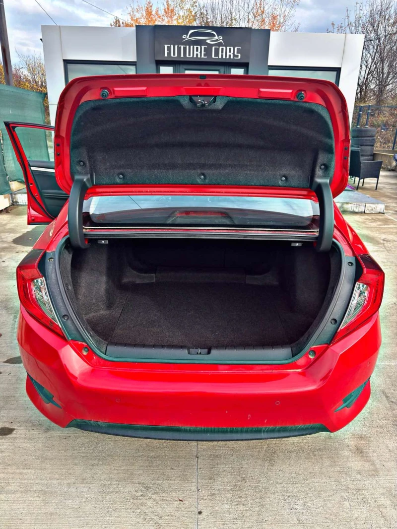 Honda Civic 1.5TURBO, снимка 13 - Автомобили и джипове - 52366036