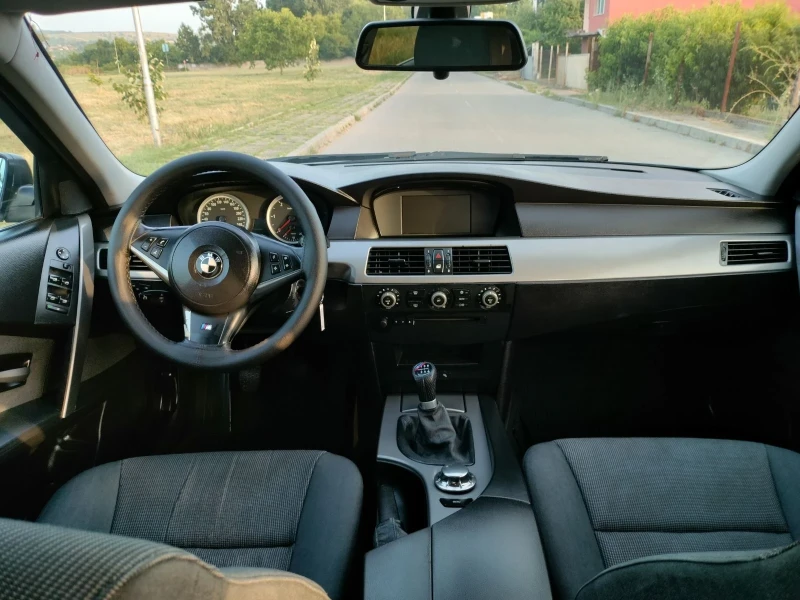 BMW 525 Е60, снимка 13 - Автомобили и джипове - 52893800