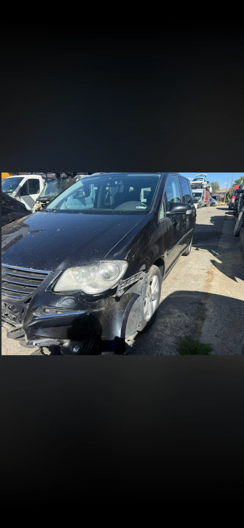 VW Touran 2.0TDI AVTOMAT, снимка 3 - Автомобили и джипове - 52956077