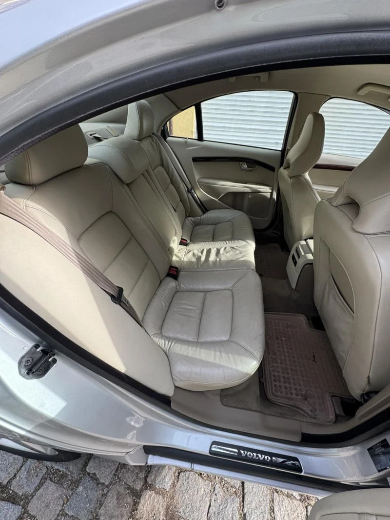 Volvo S80 D5 205hp AWD, снимка 4 - Автомобили и джипове - 53091199