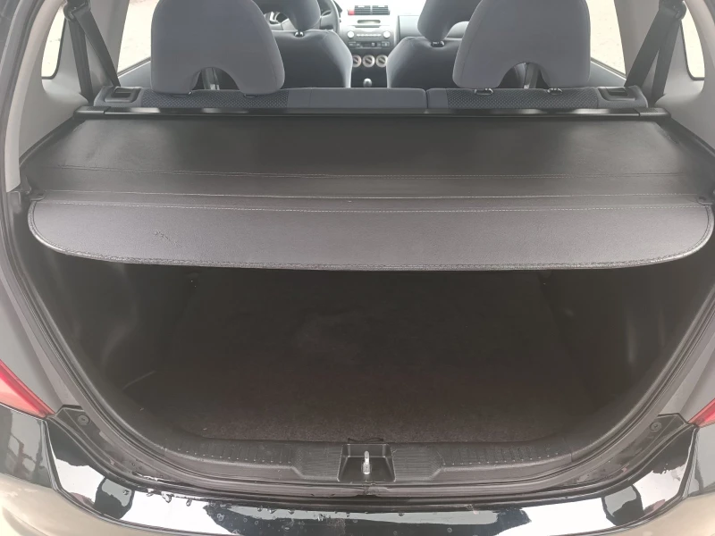 Honda Jazz 1.3i , снимка 13 - Автомобили и джипове - 53457336