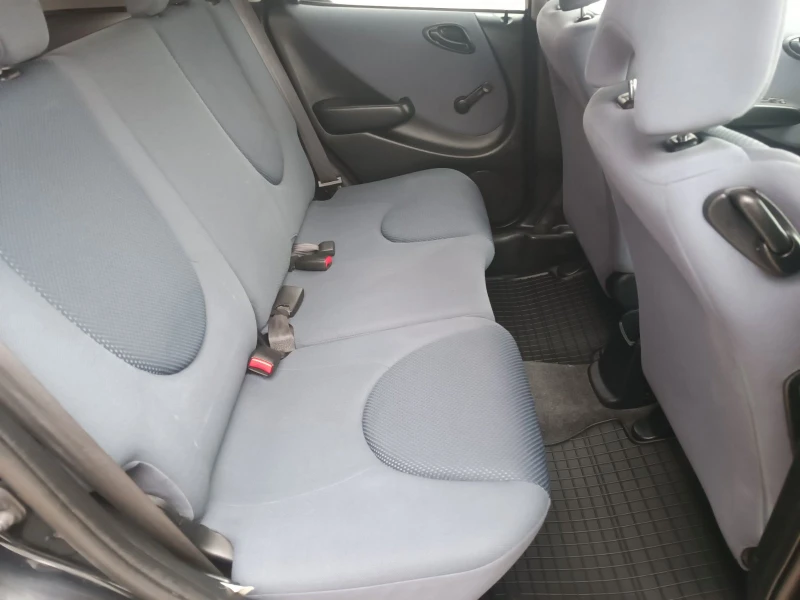 Honda Jazz 1.3i , снимка 11 - Автомобили и джипове - 53457336