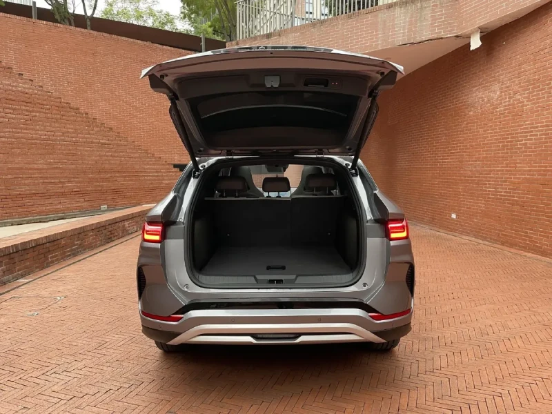 BYD Seal, снимка 4 - Автомобили и джипове - 53572621