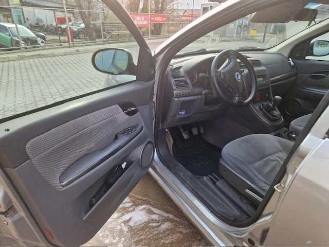 Fiat Croma, снимка 10 - Автомобили и джипове - 48965534