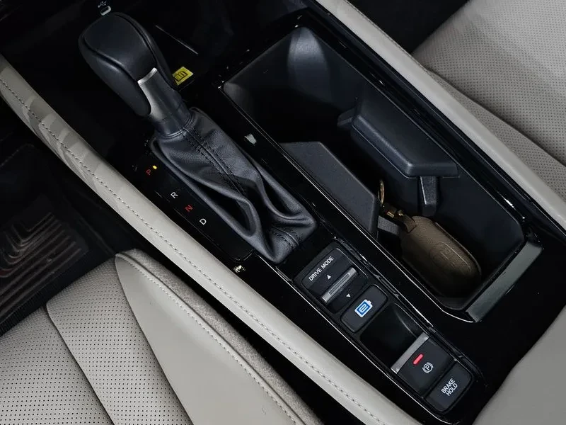Honda Accord 2.0 Hybrid - ���� 30% �����! | Mobile.bg � ����������� 9