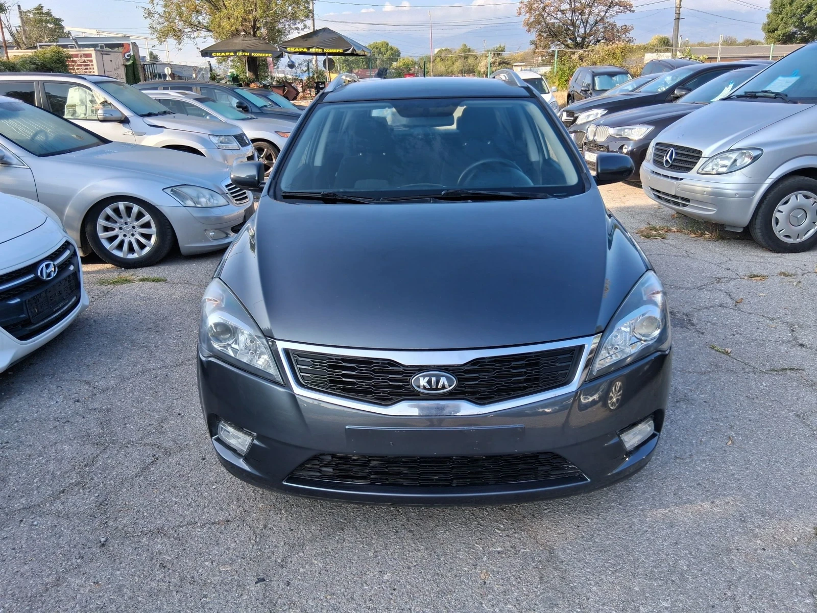 Kia Ceed 1.6 като нова , снимка 1
