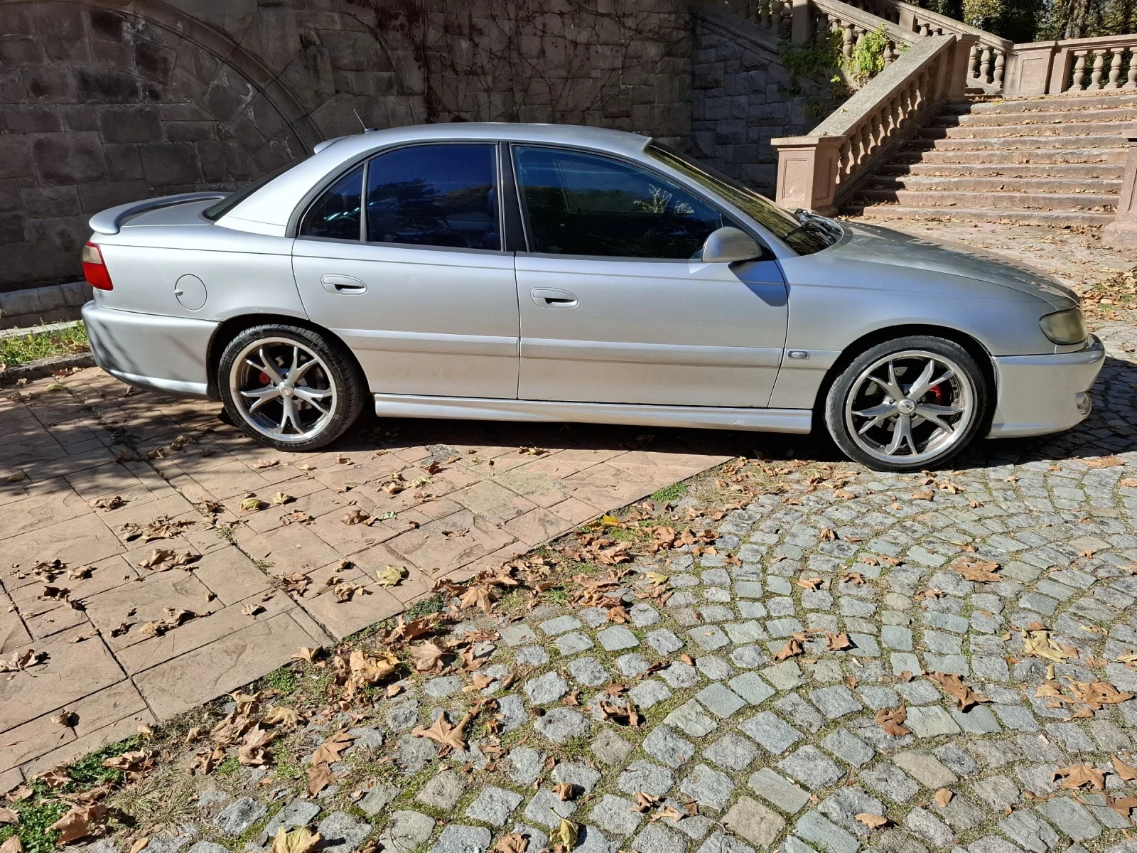 Opel Omega 3.2 v6 218ph - изображение 3